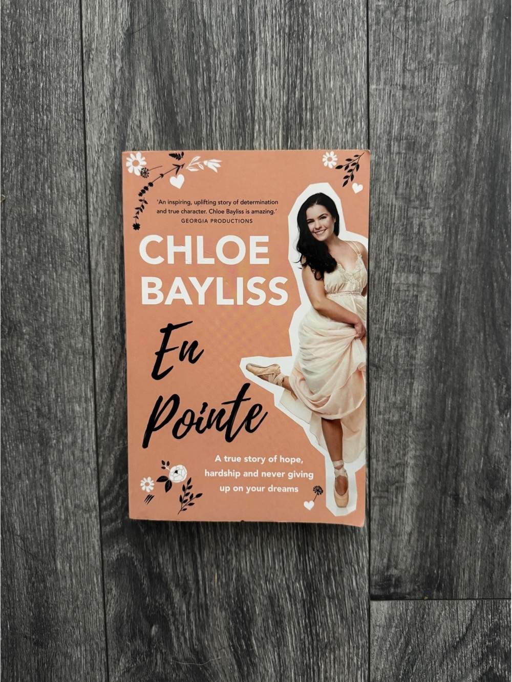 En Pointe Chloe Bayliss Ballet Memoir True Story Dance Hope Hardship Dreams